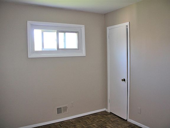 4th image of 330 Lake Shore Dr