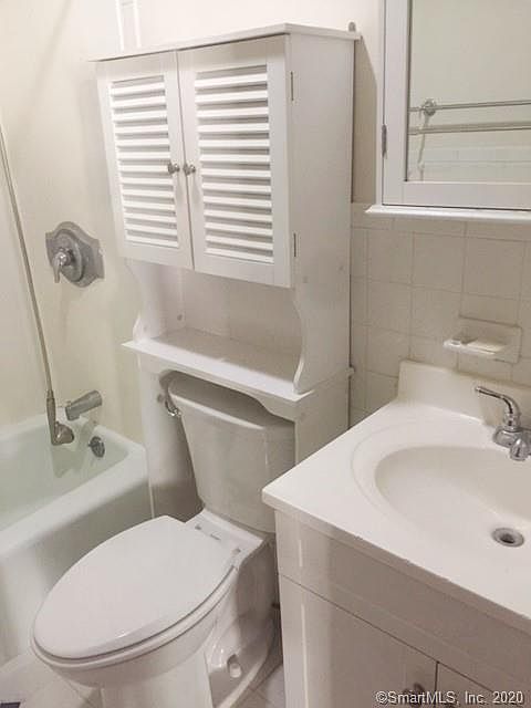 2nd image of 129 Weed Ave #2-B
