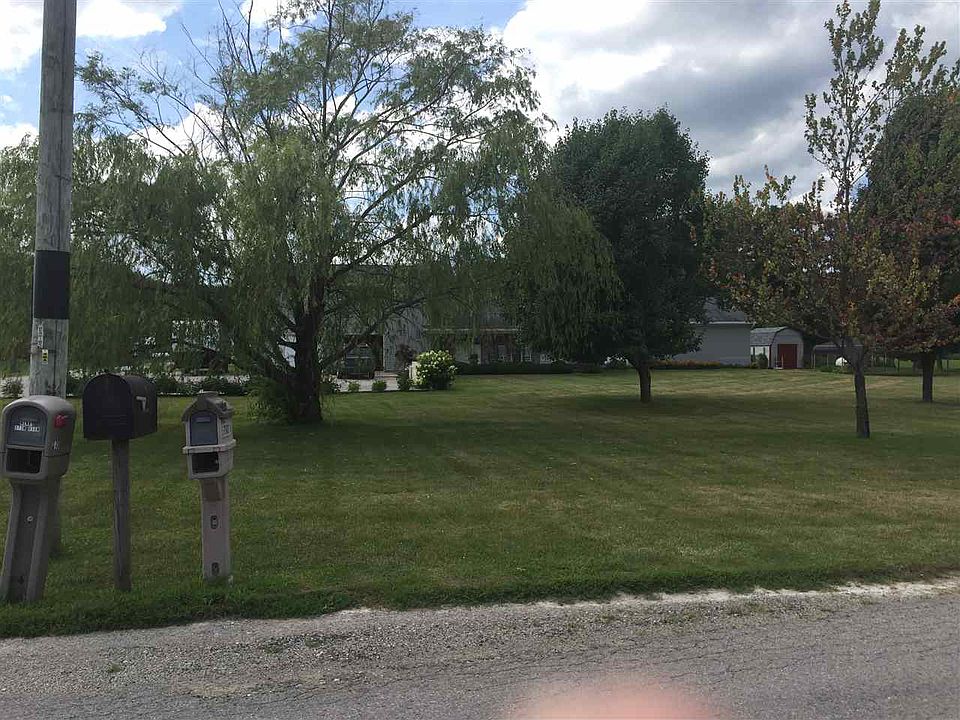 2nd image of 505 N County Road 850 W