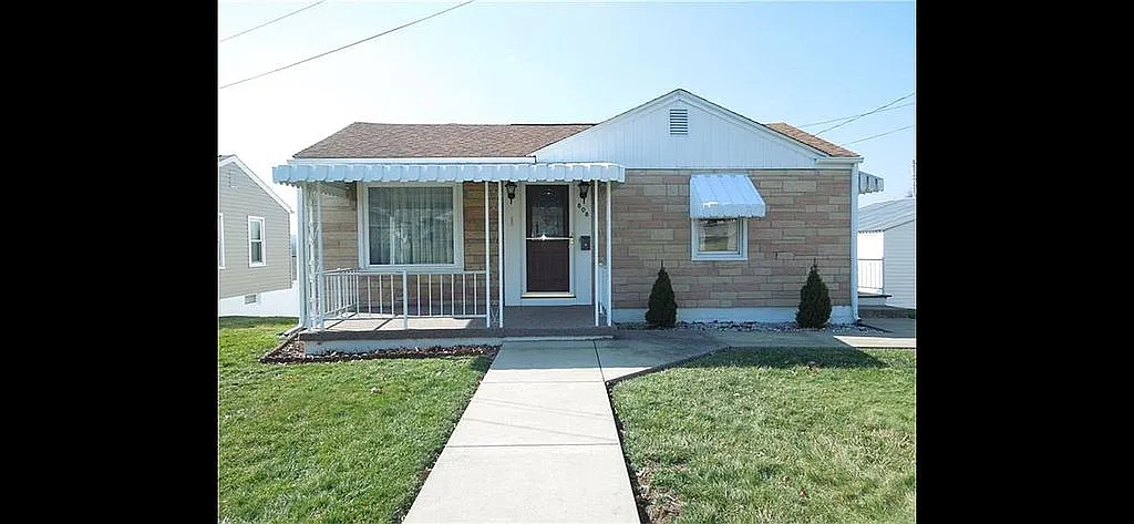 808 Pine St photo 1