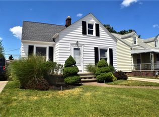 6112 Wareham Rd, Parma, OH 44129