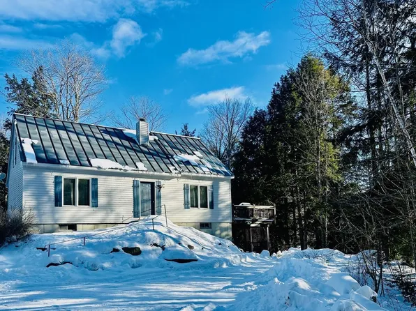 34 Muskrat Lane, Londonderry, VT 05155