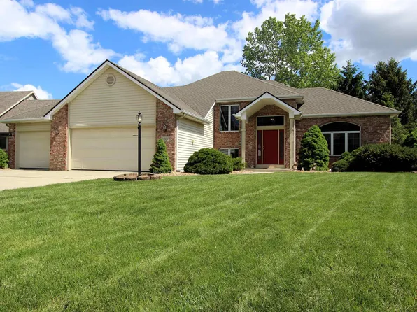 2001 Winding Creek Ln, Fort Wayne, IN 46804