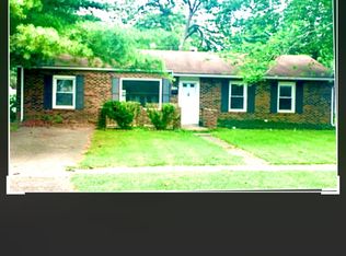 325 Lexington Rd #325, Evansville, IN 47710