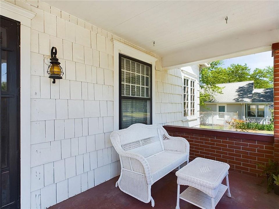 506 E 15th St, Baxter Springs, KS 66713 Zillow