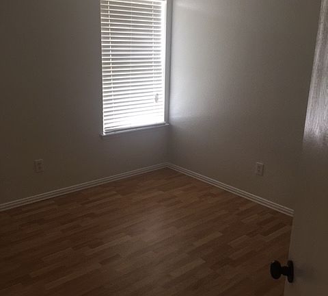 3rd image of 2115 Bosswood Dr