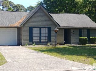 2 Earl Ct, Savannah, GA 31406