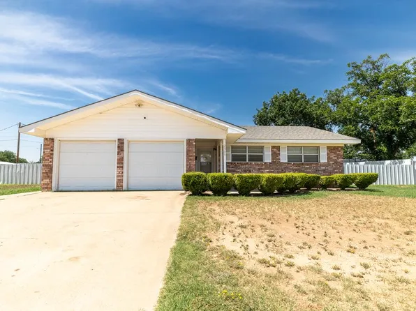2303 43rd Pl, Snyder, TX 79549