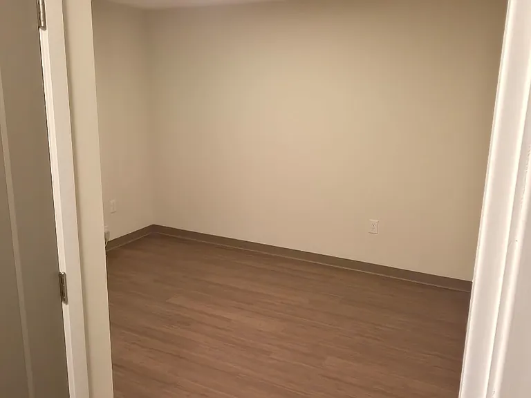 1420 W Kirkwood Ave #102 — Photo 8
