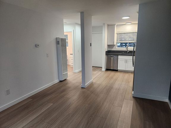 5th image of 8163 Olof St #1