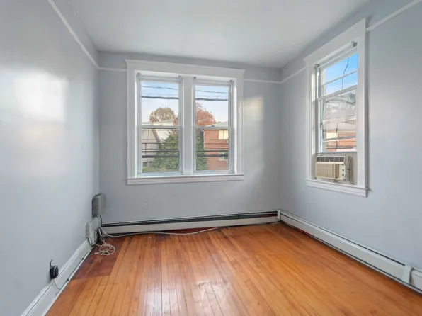 170 Palisade Avenue image 14 of 16