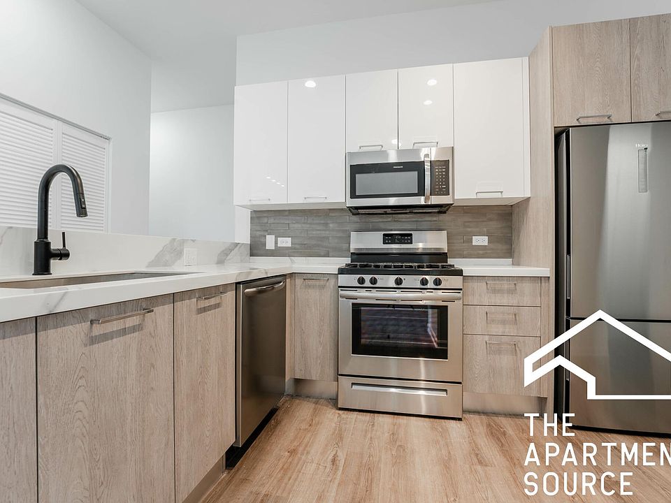 1st image of 2551 S Wabash Ave #304