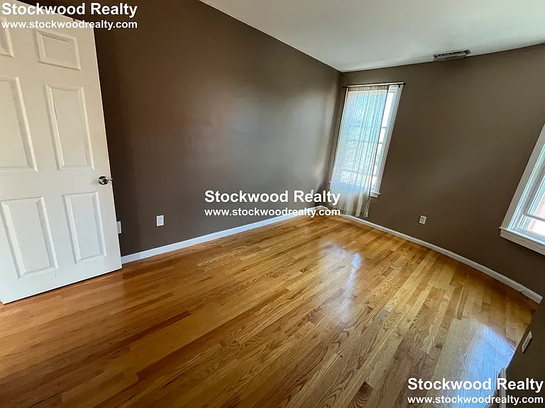 949 Dorchester Ave #3 — Photo 19