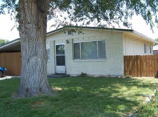 248 NW 9th St, Ontario, OR 97914