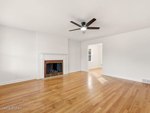 5th image of 1429 Rhonda Way