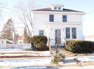 808 Harrison St, Watertown, WI 53098