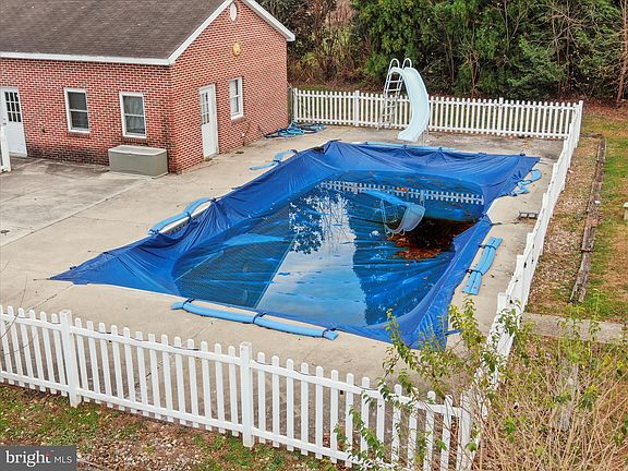 5th image of 9931 McClanahan Rd