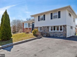 1123 Wynnbrook Rd, Secane, PA 19018