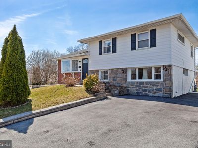 1123 Wynnbrook Rd, Secane, PA, 19018
