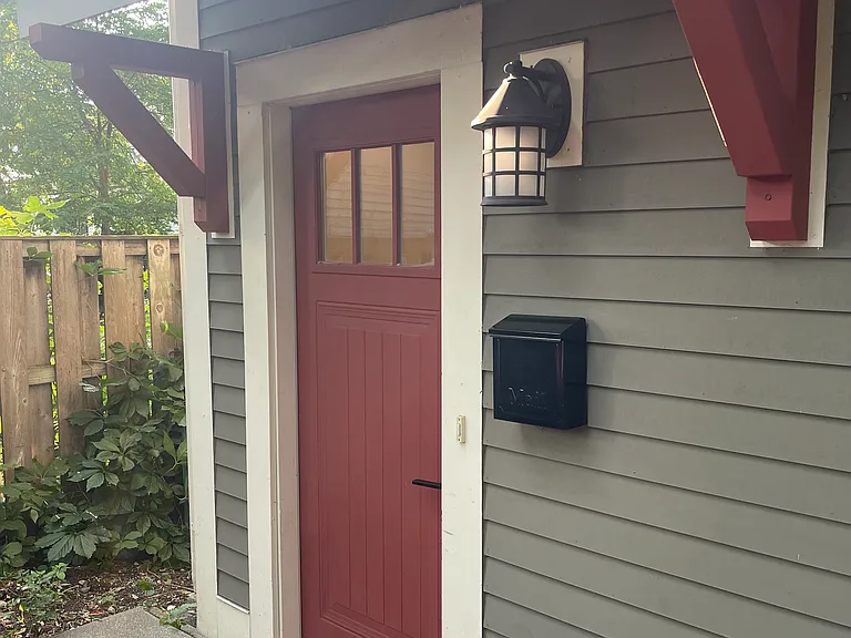 3832 Aldrich Ave S — Photo 2