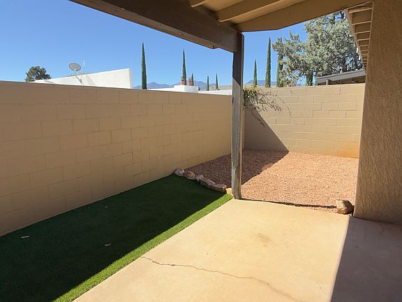 5th image of 4506 Buena Loma Way APT A