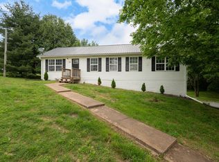 550 Gregory Rd, Westmoreland, TN 37186