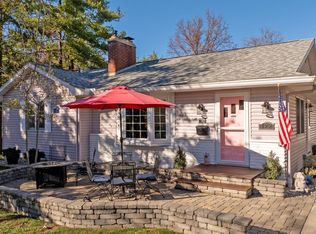 122 Brevoort Rd, Columbus, OH 43214