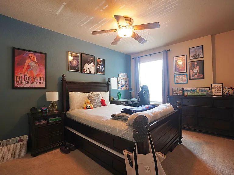 3001 Bernardino Cv — Photo 20