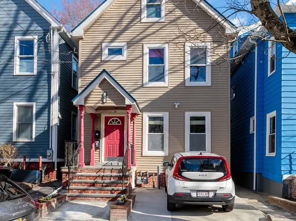 34 Elmwood St #2, Somerville, MA 02144