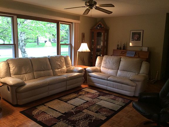 Main floor living room