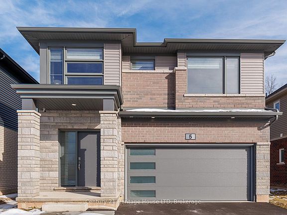 2nd image of 5 Wilson Dr