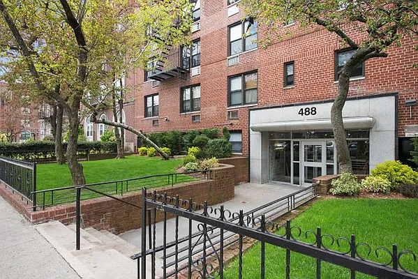 Sold by Keller Williams NYC | media 5