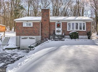 540 N Ridge Rd, Reinholds, PA 17569