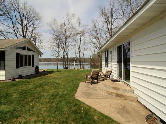 3rd image of 21177 Lake Ave