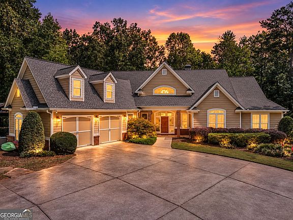 2nd image of 357 Birchwood Dr