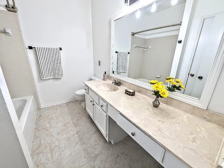 17641 Red Oak Dr #641 — Photo 15