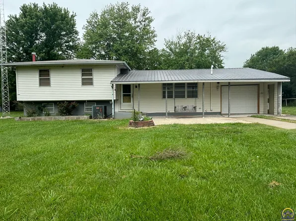 2124 Deer Rd, Gridley, KS 66852