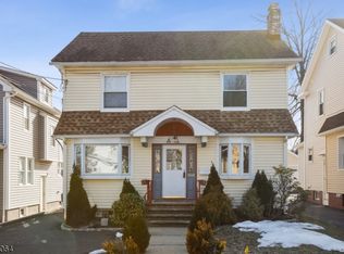 860 Livingston Rd, Elizabeth, NJ 07208