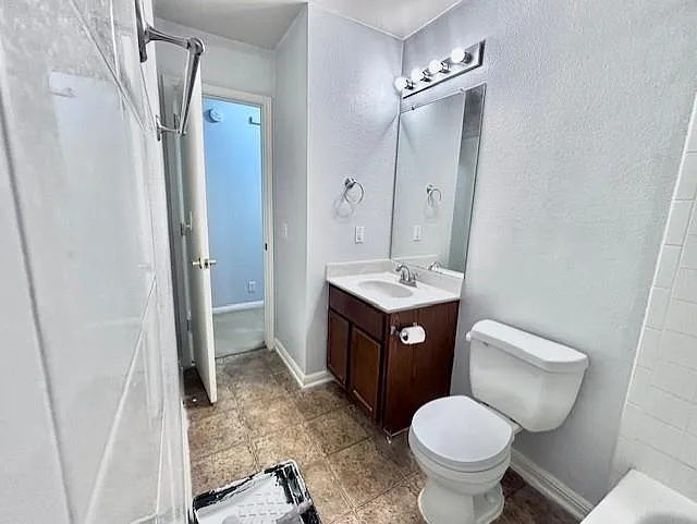 307 Green Slope Ln — Photo 12