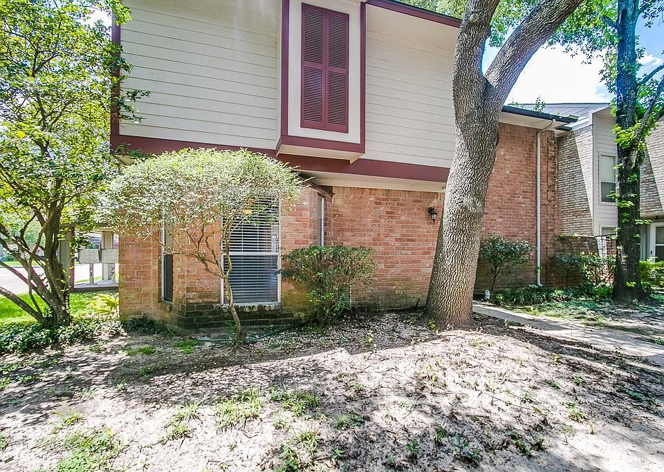 1st image of 9216 Westwood Village Dr #8