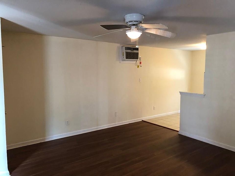 1st image of 1522 Yale St APT 20