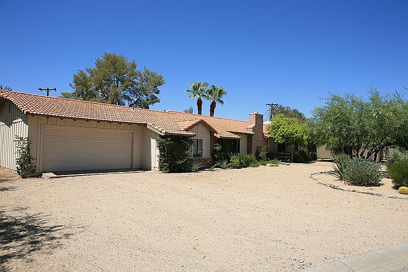 1st image of 4328 E San Miguel Ave