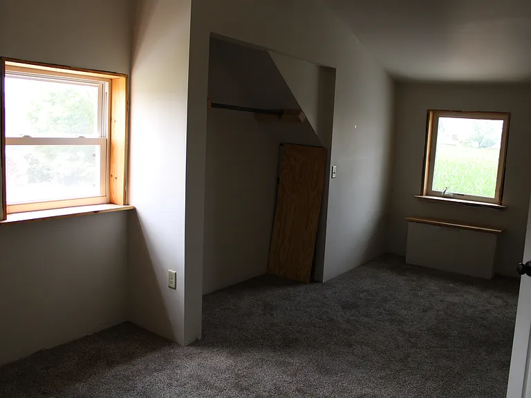 122 Voganville Rd — Photo 16