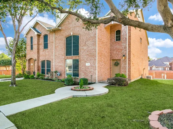 1796 Massey Dr, Lewisville, TX 75067
