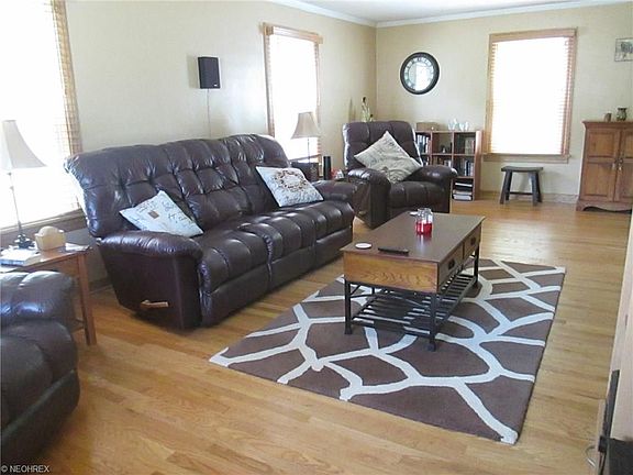 3rd image of 726 Perkinswood Blvd SE