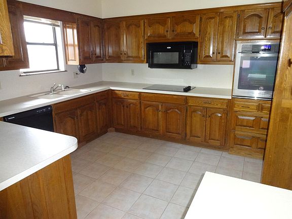 5th image of 10101 S Rachel Ct