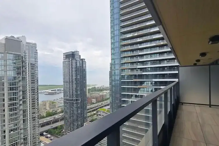 1 Concord Cityplace Way #3706 — Photo 9