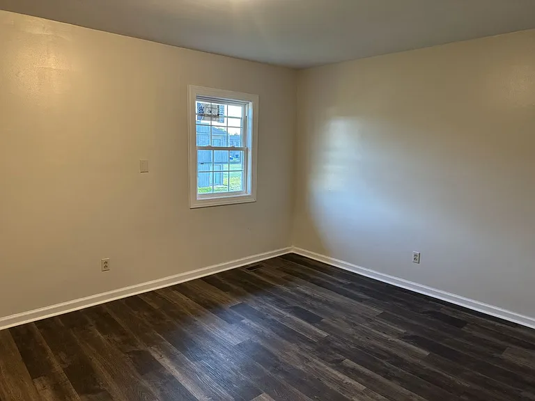 Pine Villa Town Houses — Photo 10