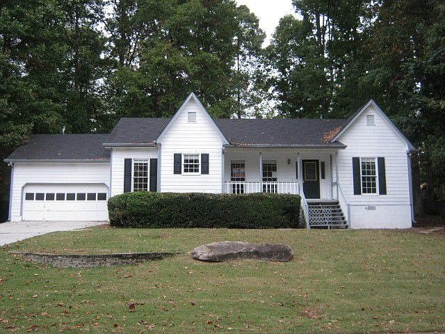 1st image of 2200 Lakeway Dr