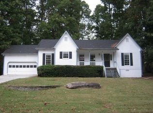2200 Lakeway Dr, Dacula, GA 30019
